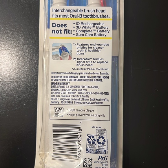Oral-B 3 Brush Heads - Picture 5 of 5